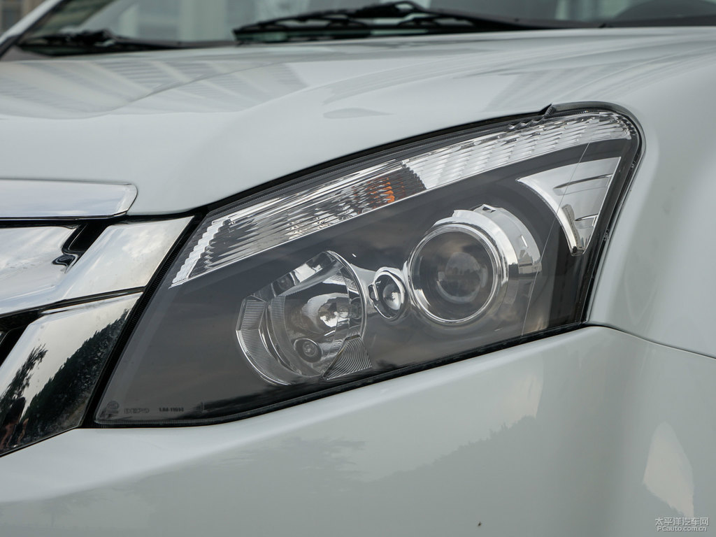 D-MAX܇^^DƬ