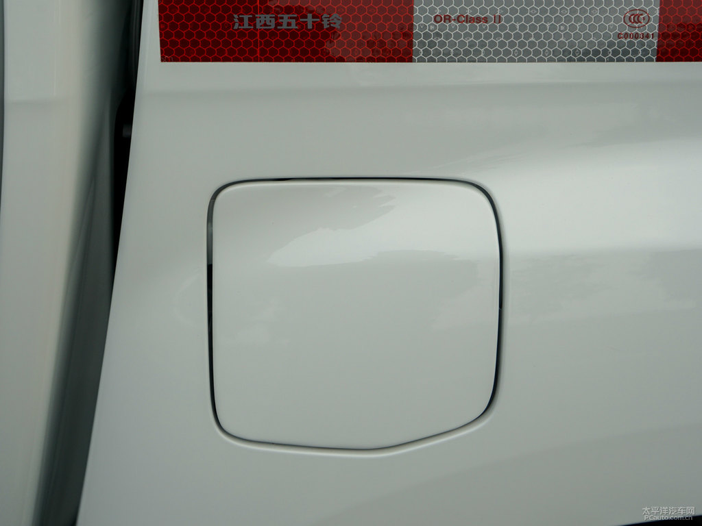 D-MAX܇^DƬ