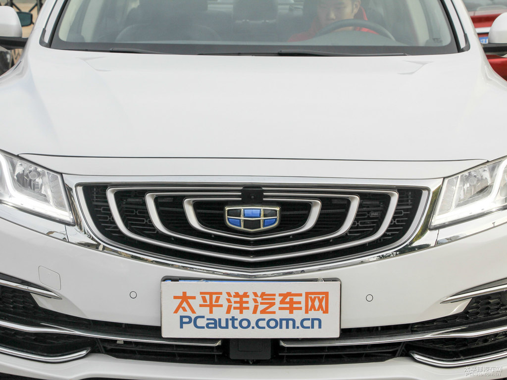 晶鉆白博瑞車頭外觀圖片