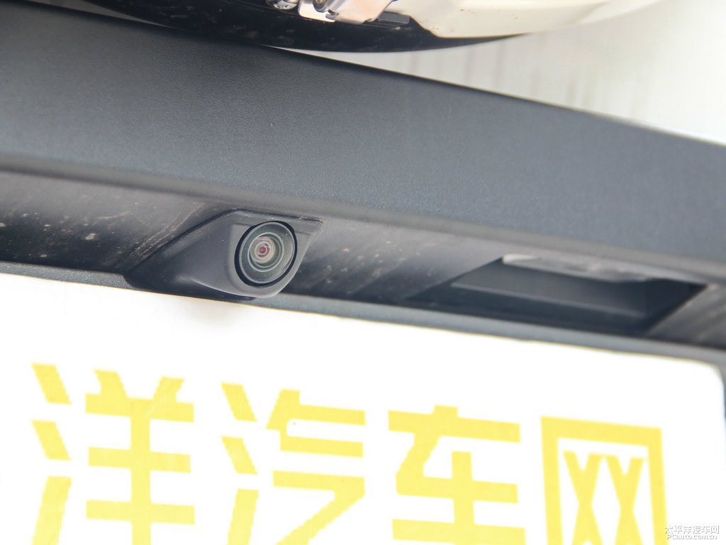 喜馬拉雅白翼搏車尾外觀圖片