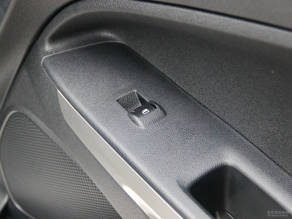 喜馬拉雅白翼搏車廂內飾圖片