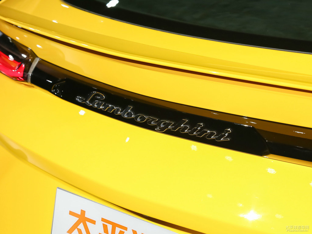 GialloAuge蘭博基尼Urus車尾外觀圖片