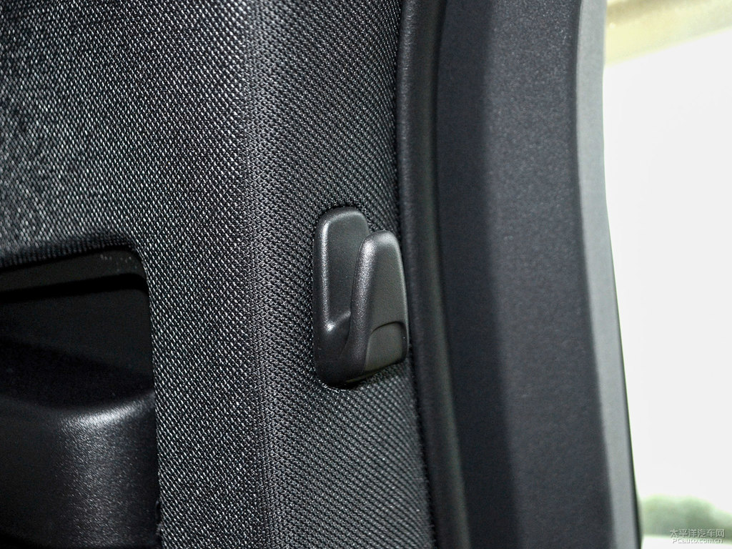 松林灰沃爾沃XC60車廂內(nèi)飾圖片