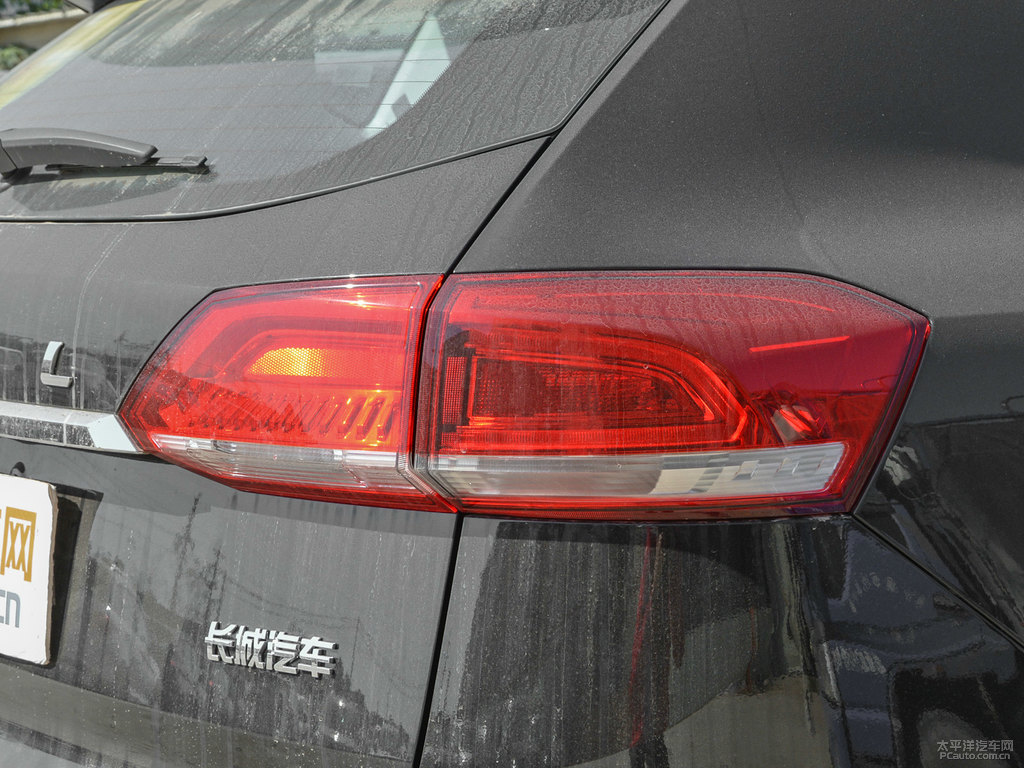炫晶黑哈弗H6車尾外觀圖片