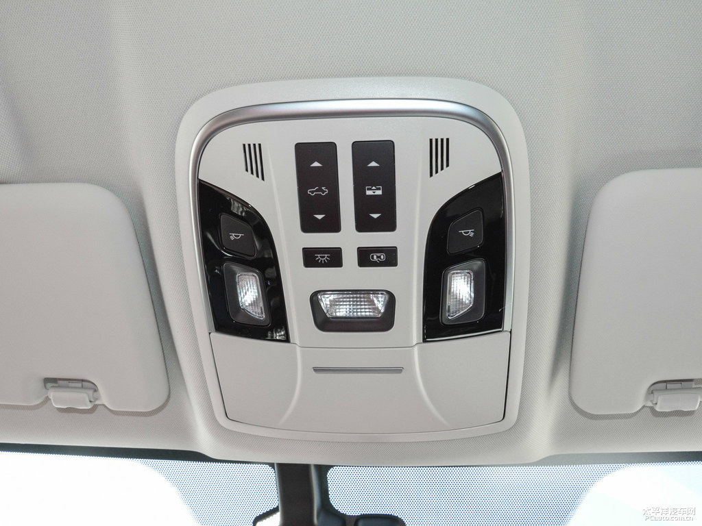 炫晶黑哈弗H6車廂內(nèi)飾圖片