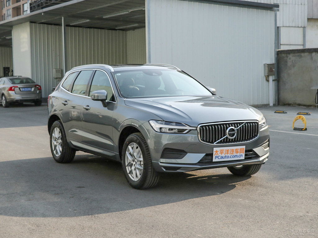 幻夜銀沃爾沃XC60整車外觀外觀圖片