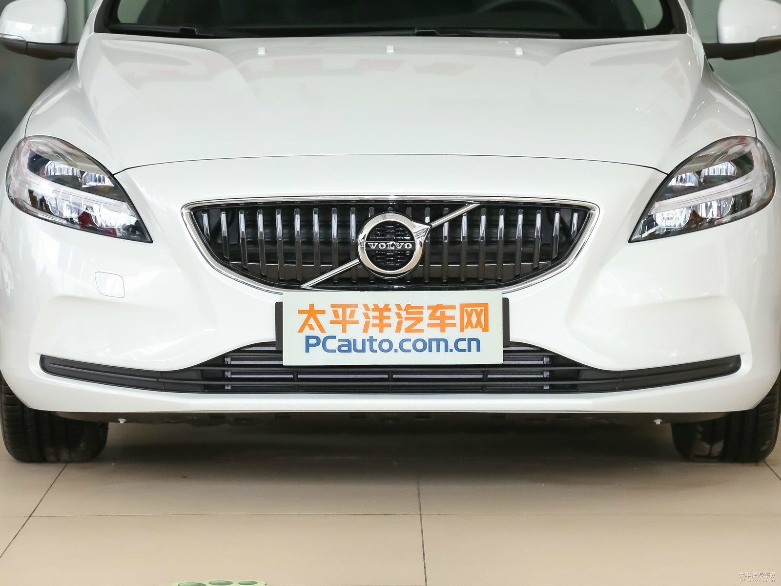沃爾沃V40外觀高清大圖