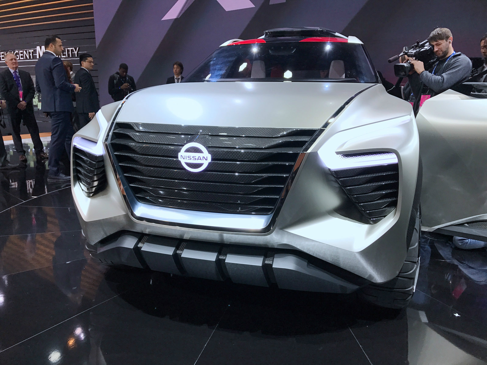 日產(chǎn)Xmotion車展高清大圖