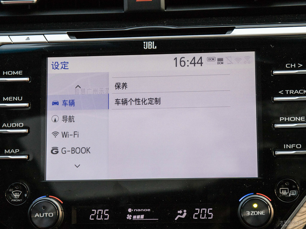 海鉆藍凱美瑞中控內飾圖片