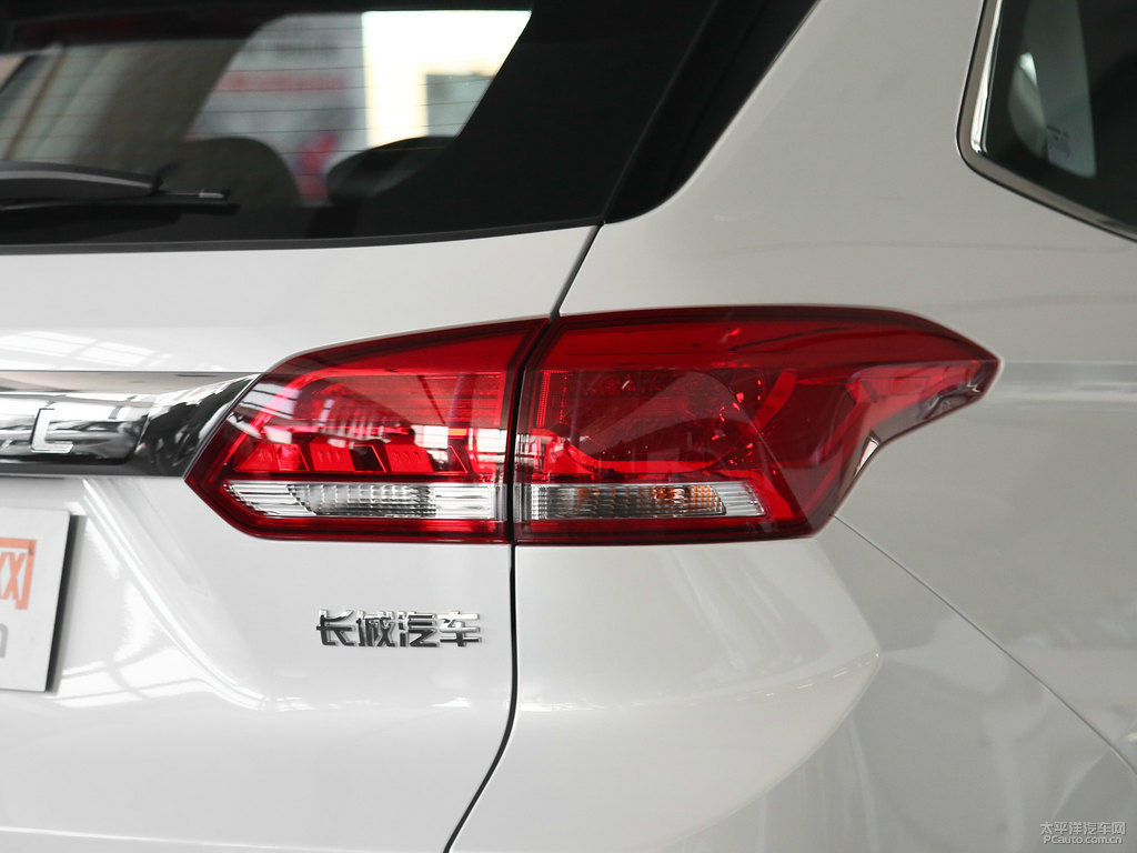 漢密爾頓白哈弗H6 Coupe車尾外觀圖片