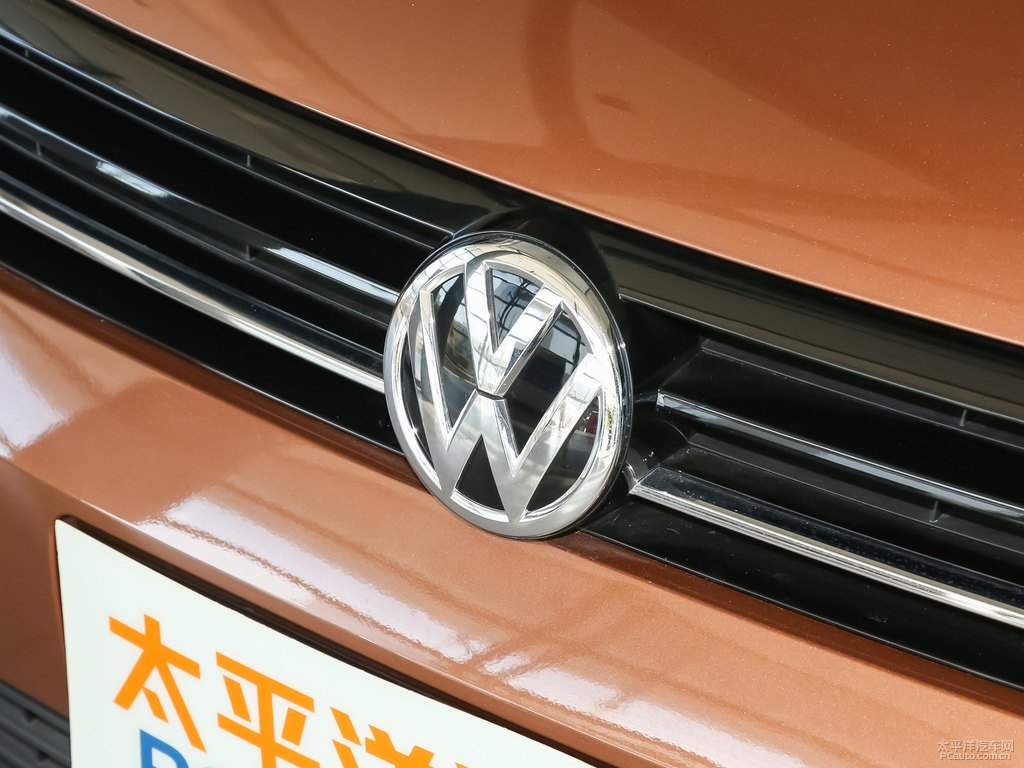摩登棕凌渡車頭外觀圖片