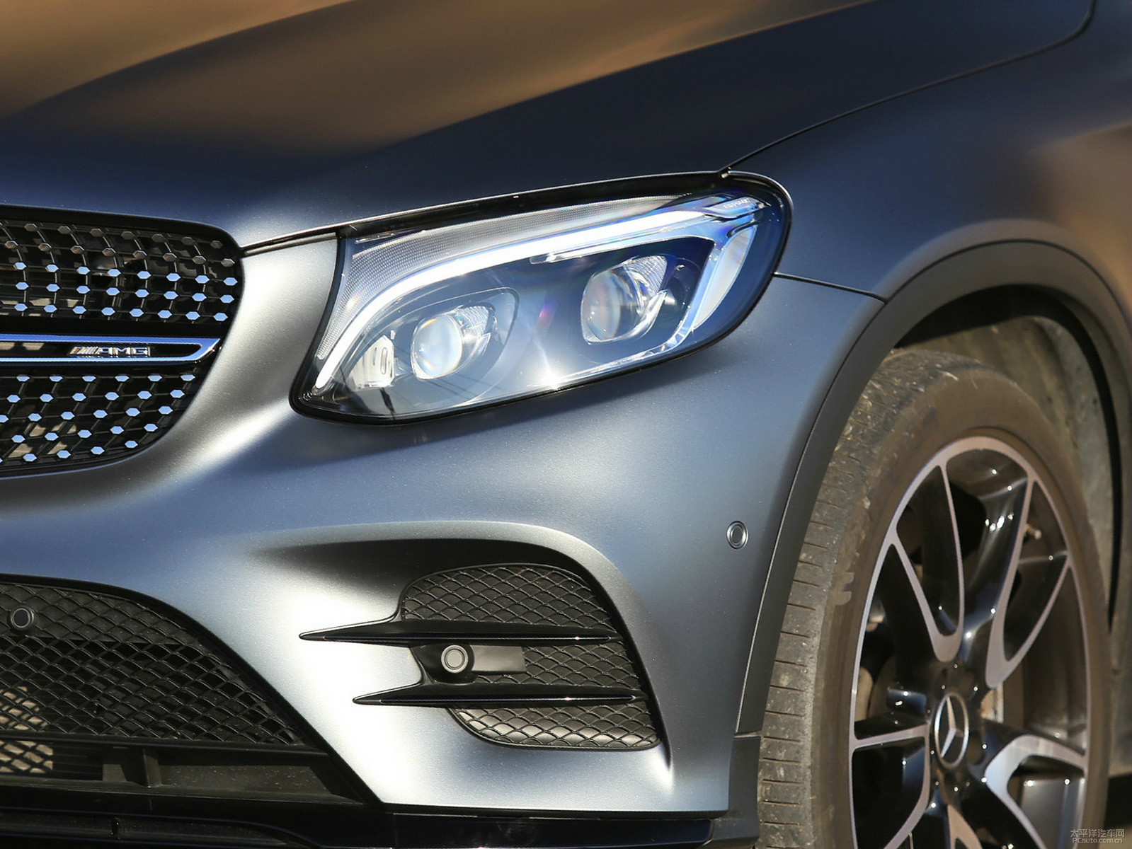 GLC 轎跑SUV AMG外觀高清大圖