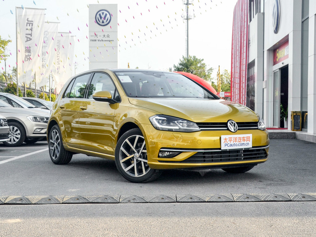 卡庫(kù)金高爾夫整車(chē)外觀外觀圖片