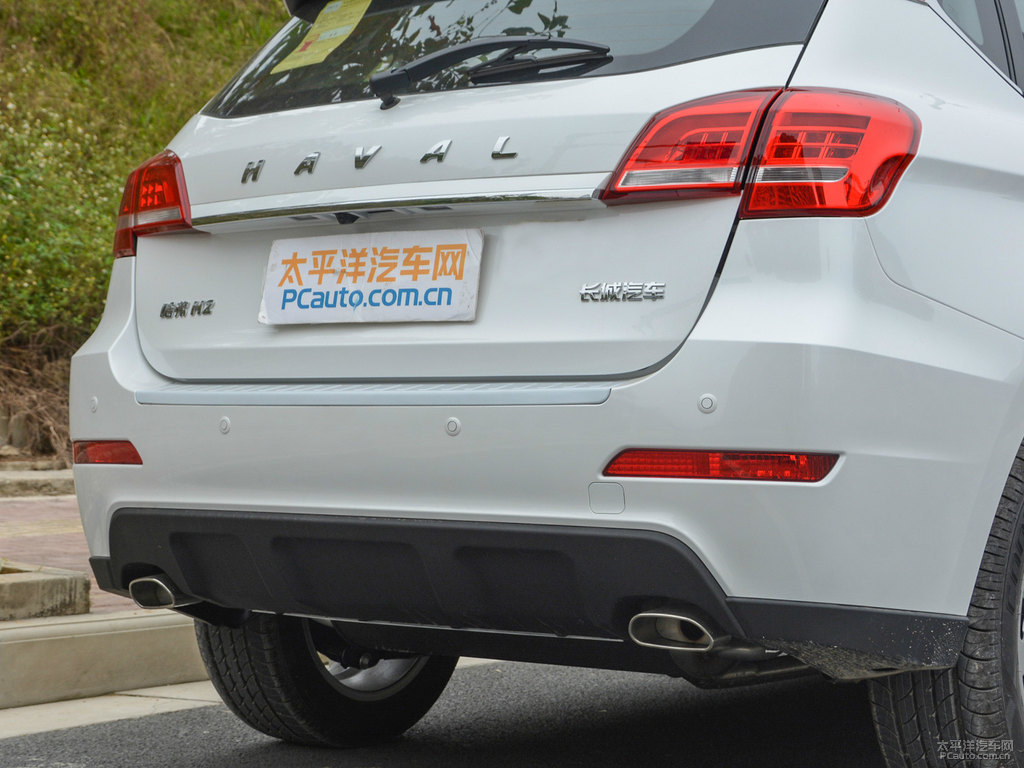 漢密爾頓白哈弗H2車尾外觀圖片