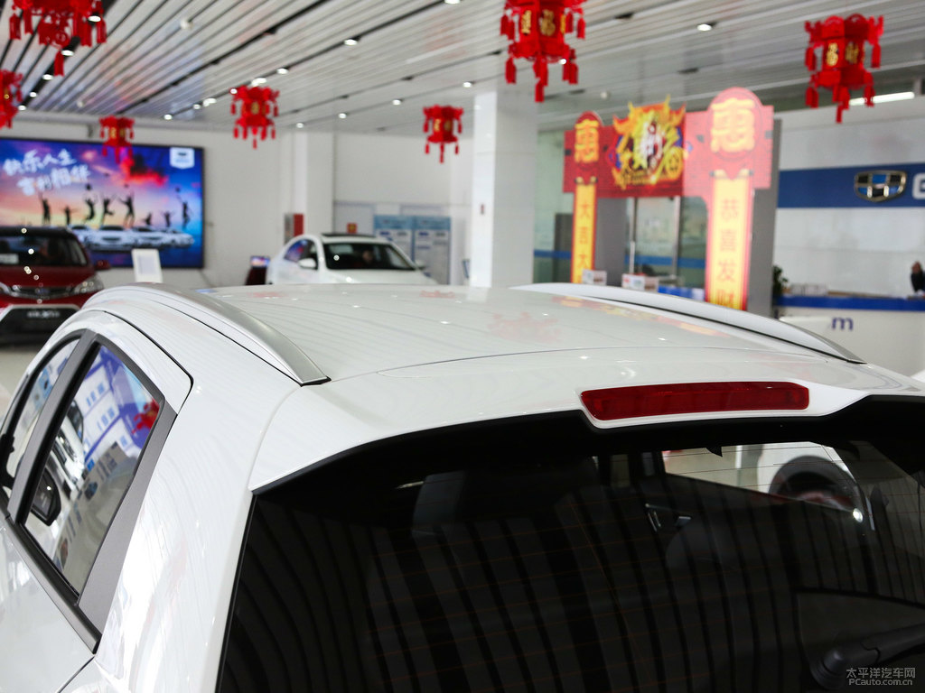 冰晶白遠景X3車身外觀圖片