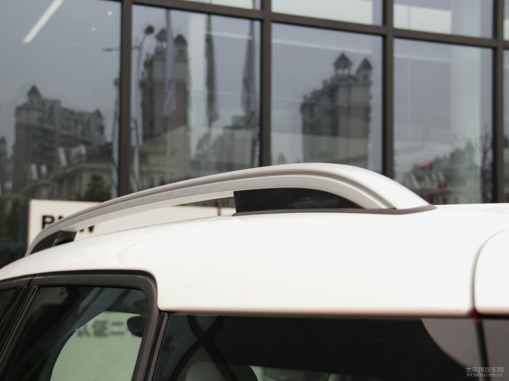 tMINI COUNTRYMAN܇^DƬ