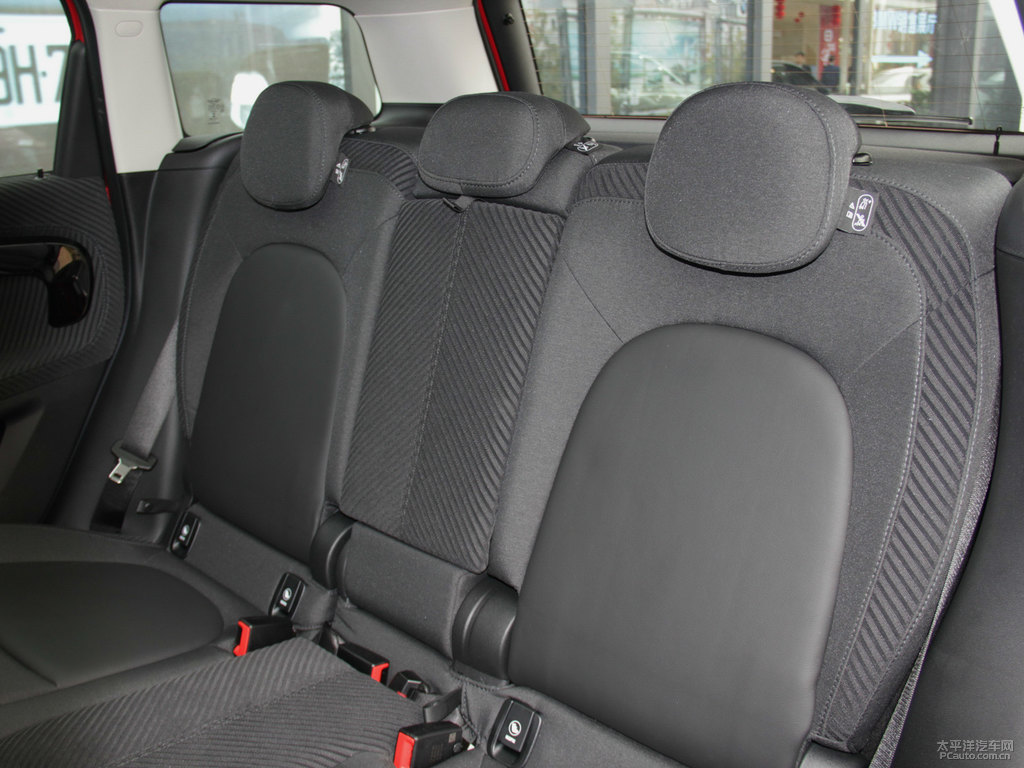 tMINI COUNTRYMAN΃(ni)DƬ