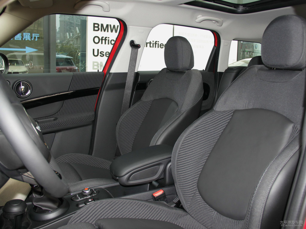 tMINI COUNTRYMAN΃(ni)DƬ