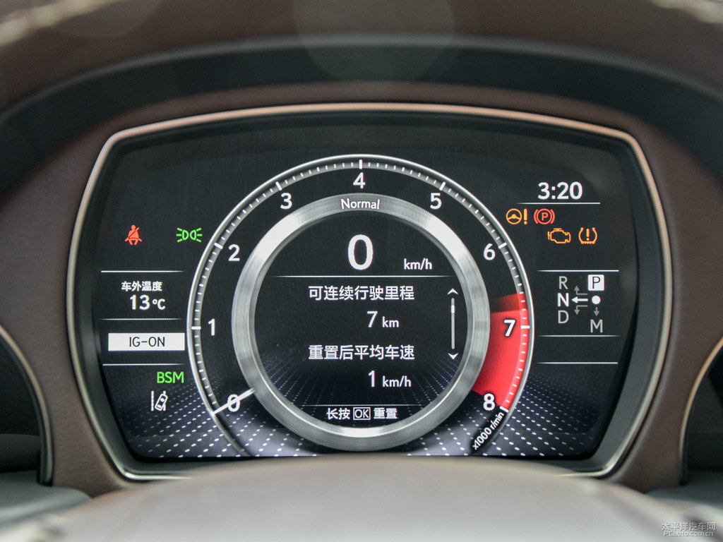 超音速鈦銀雷克薩斯LS中控內(nèi)飾圖片