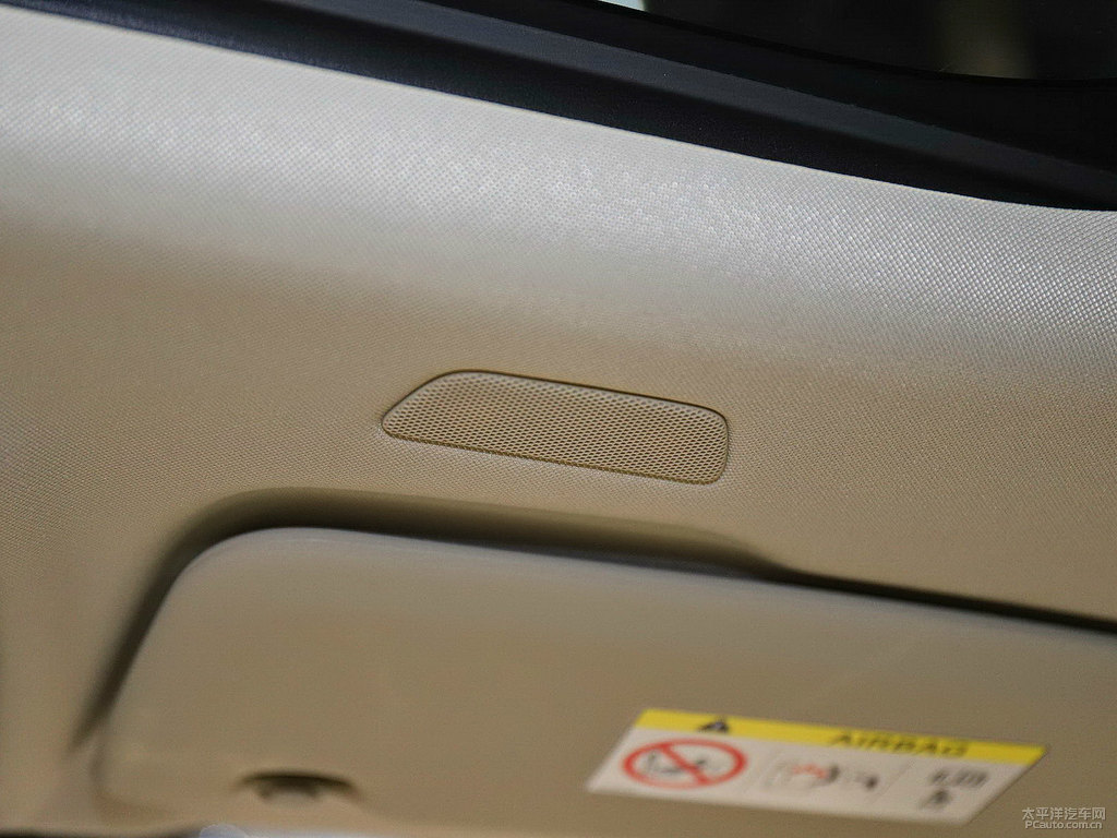 沃爾沃V60車廂內(nèi)飾圖片