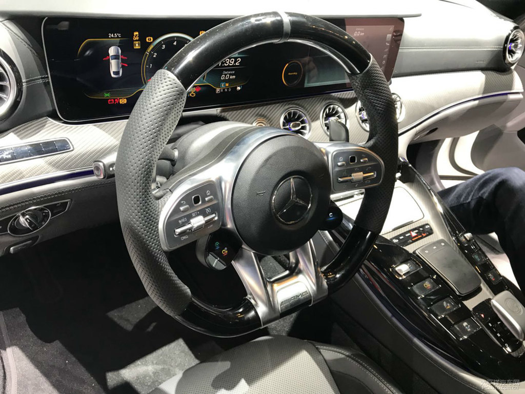 AMG GTDƬ