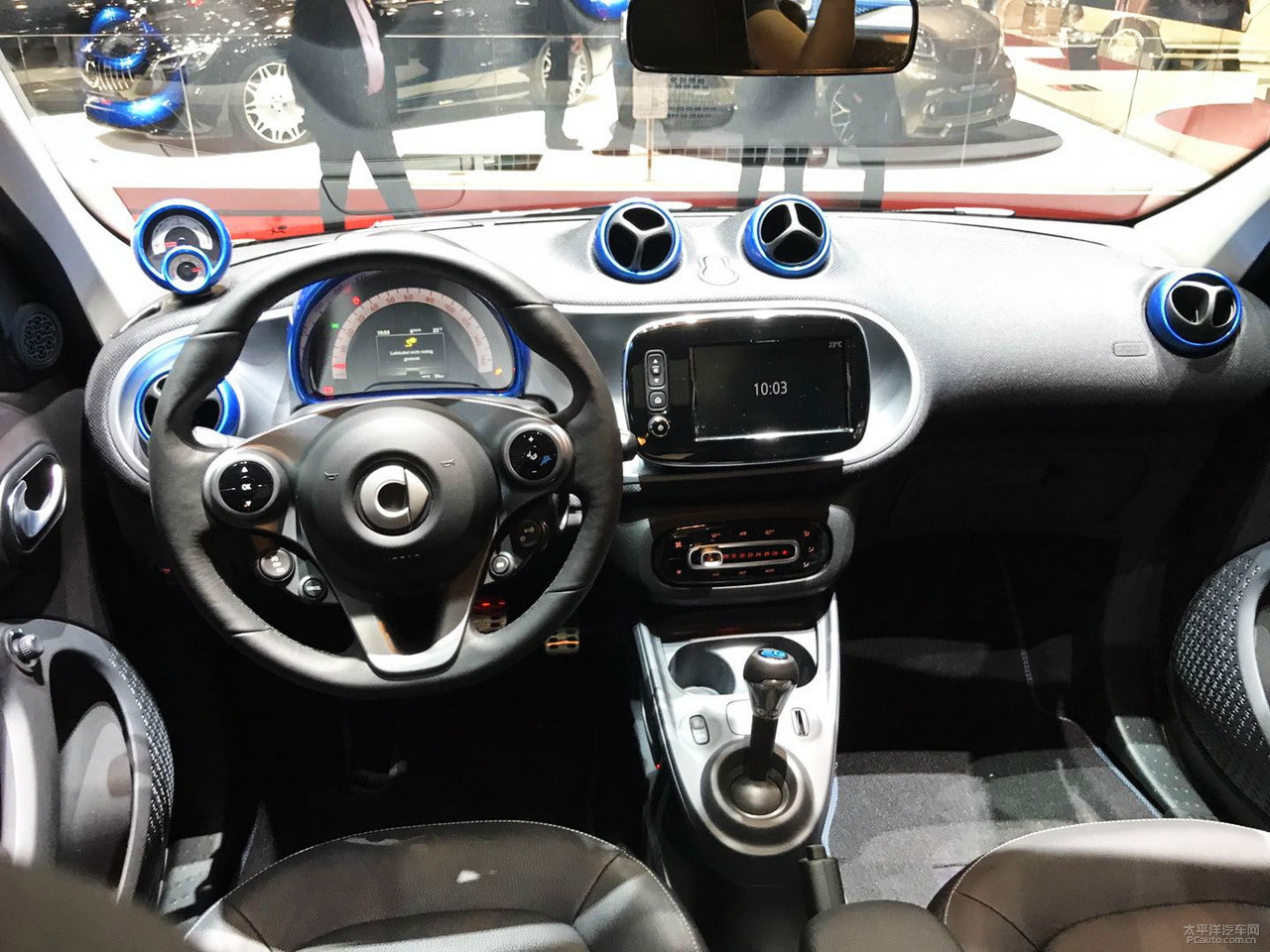smart forfour新能源內飾高清大圖