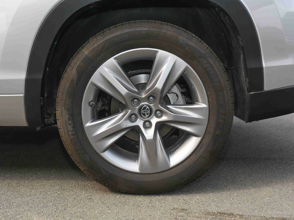 水晶銀漢蘭達(dá)車身外觀圖片