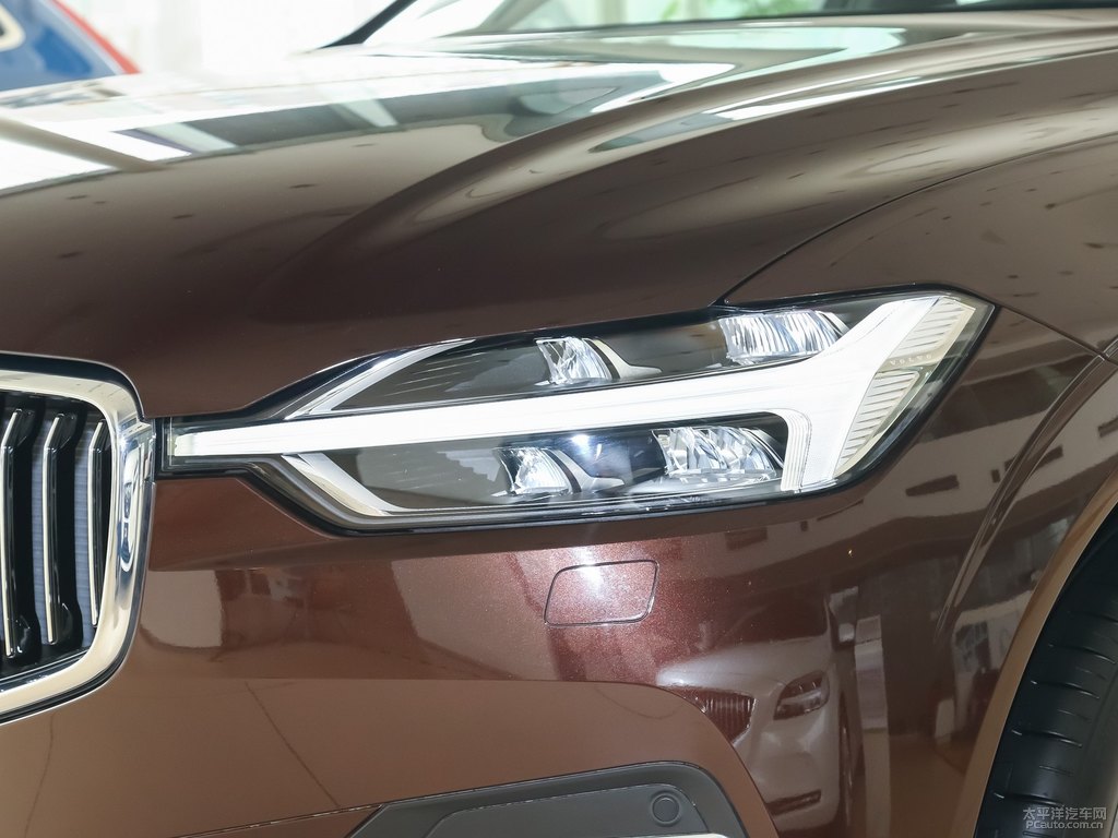 楓木棕沃爾沃XC60車頭外觀圖片