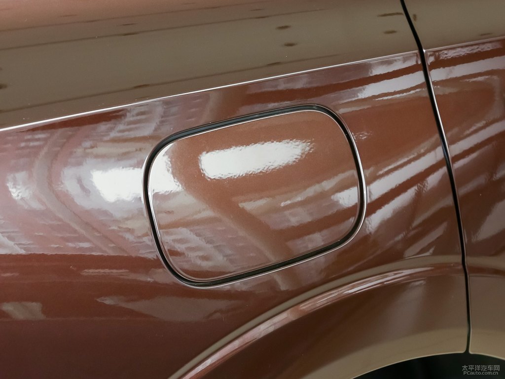楓木棕沃爾沃XC60車身外觀圖片