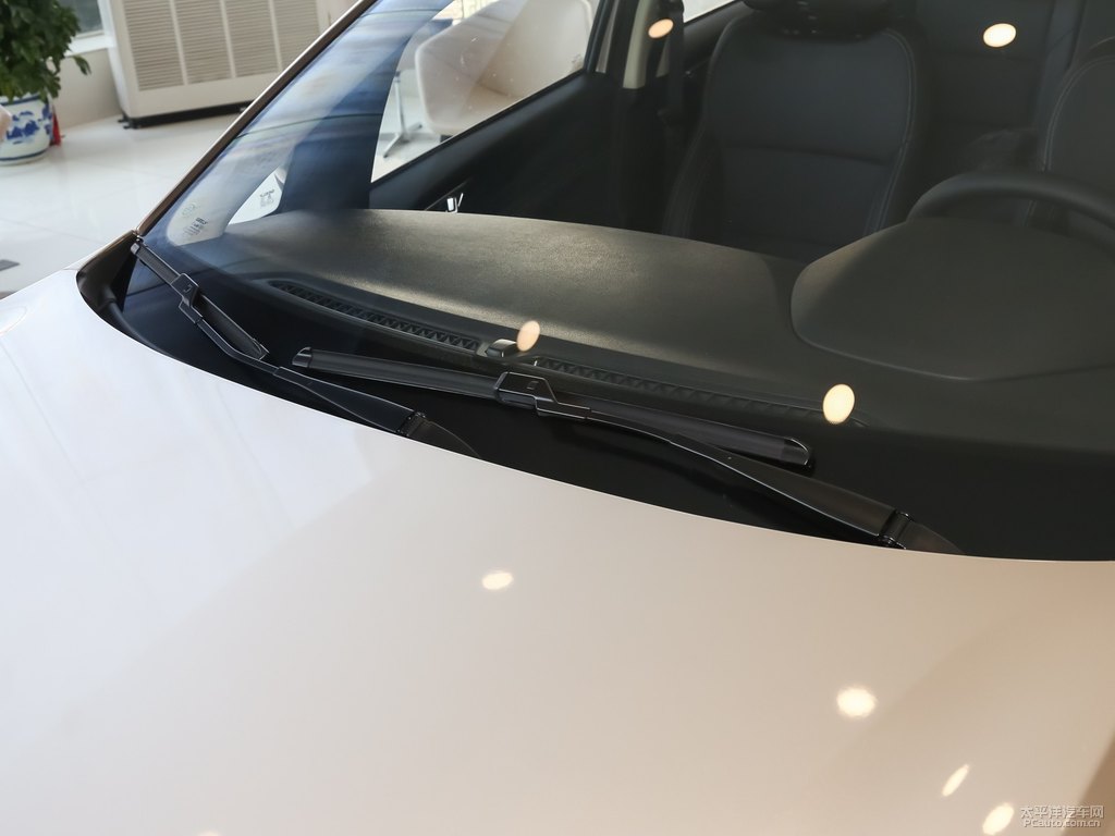 琉光金遠景X3車身外觀圖片