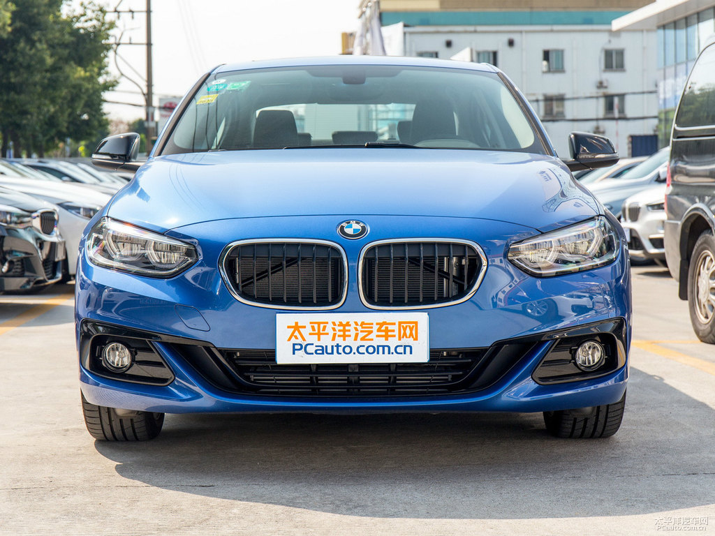 地中海藍(lán)寶馬1系車頭外觀圖片
