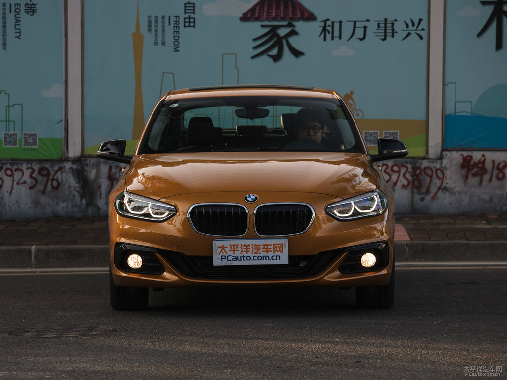 曙光金寶馬1系車頭外觀圖片