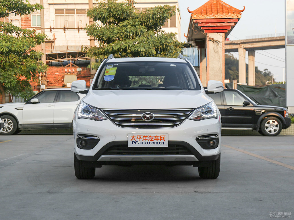 水晶白宋整車(chē)外觀外觀圖片