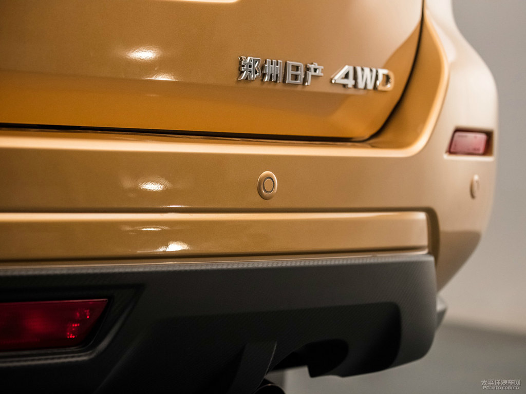 天漠金途達(dá)車尾外觀圖片