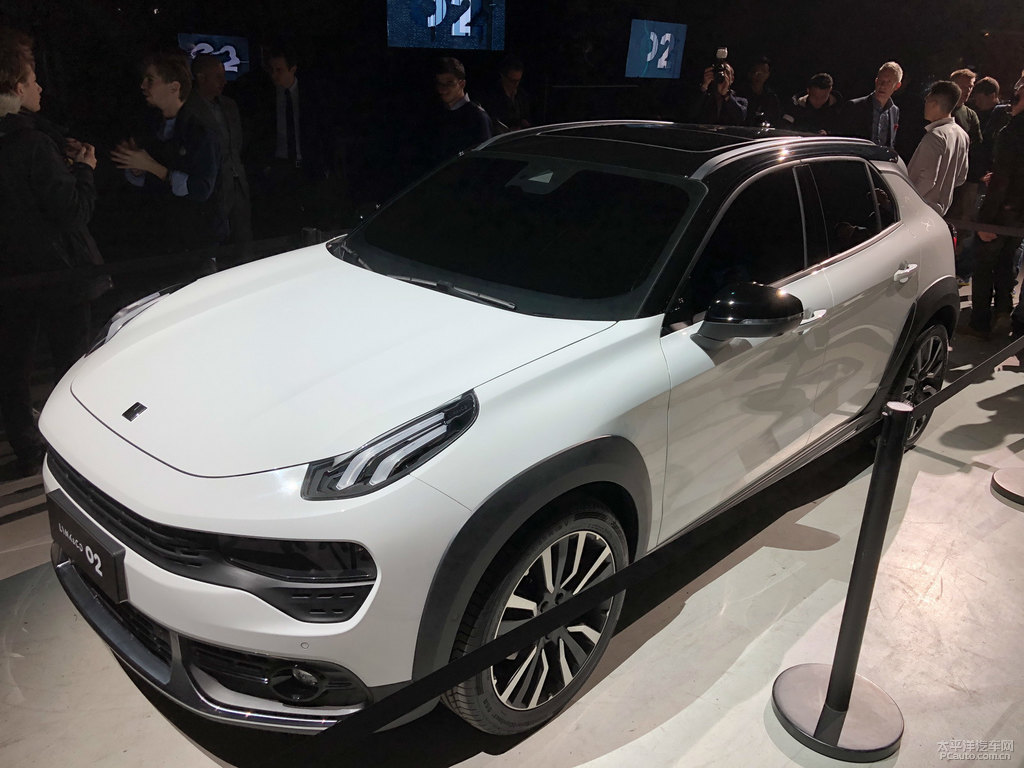 白領(lǐng)克02整車外觀外觀圖片