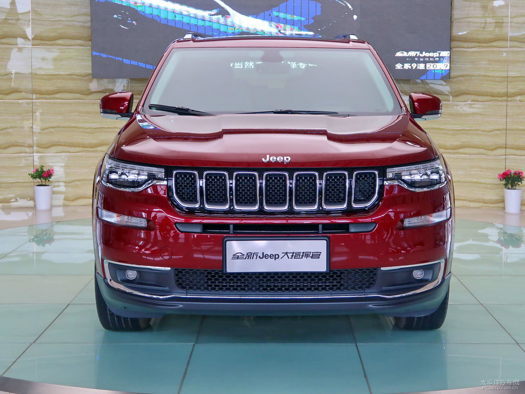 波爾多紅大指揮官整車外觀外觀圖片