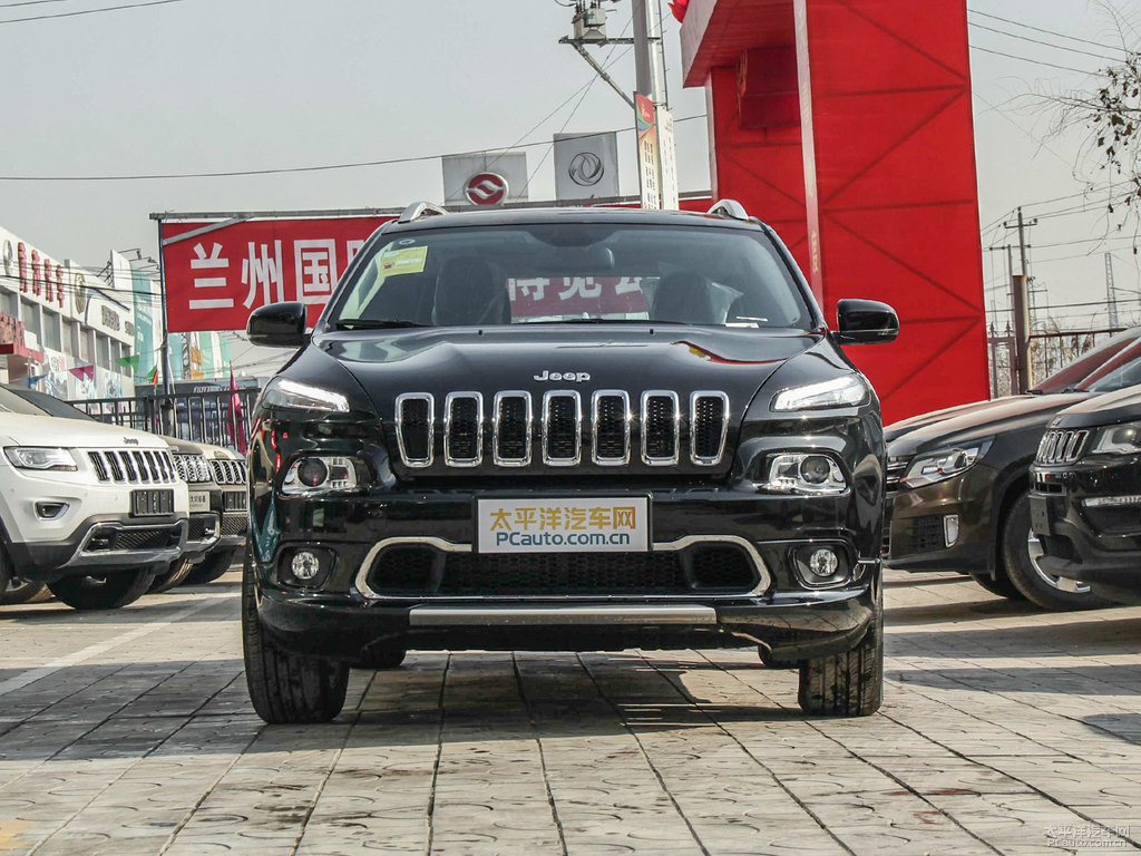 自由光整車(chē)外觀外觀圖片