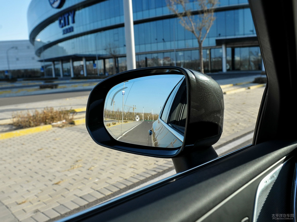 楓木棕沃爾沃XC60車身外觀圖片