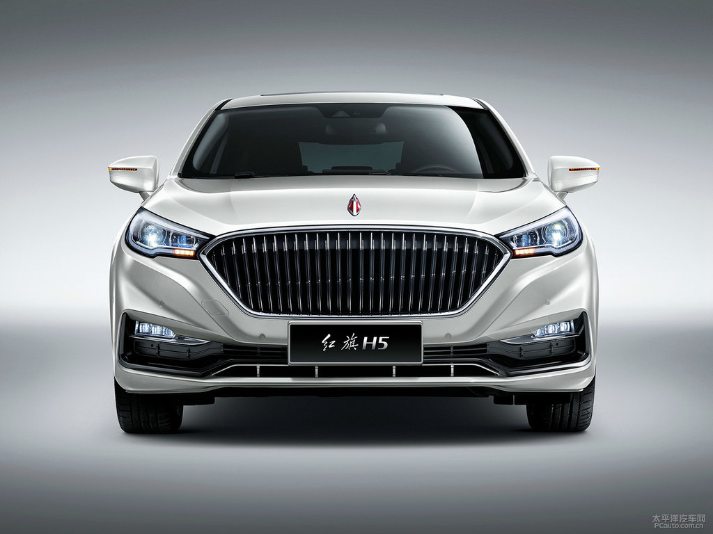 珠光白紅旗H5經(jīng)典整車外觀外觀圖片