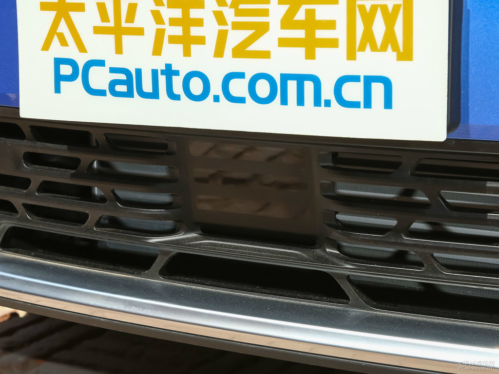 藍(lán)領(lǐng)克02車頭外觀圖片