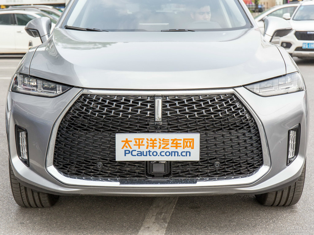 艾爾斯灰WEY P8車頭外觀圖片
