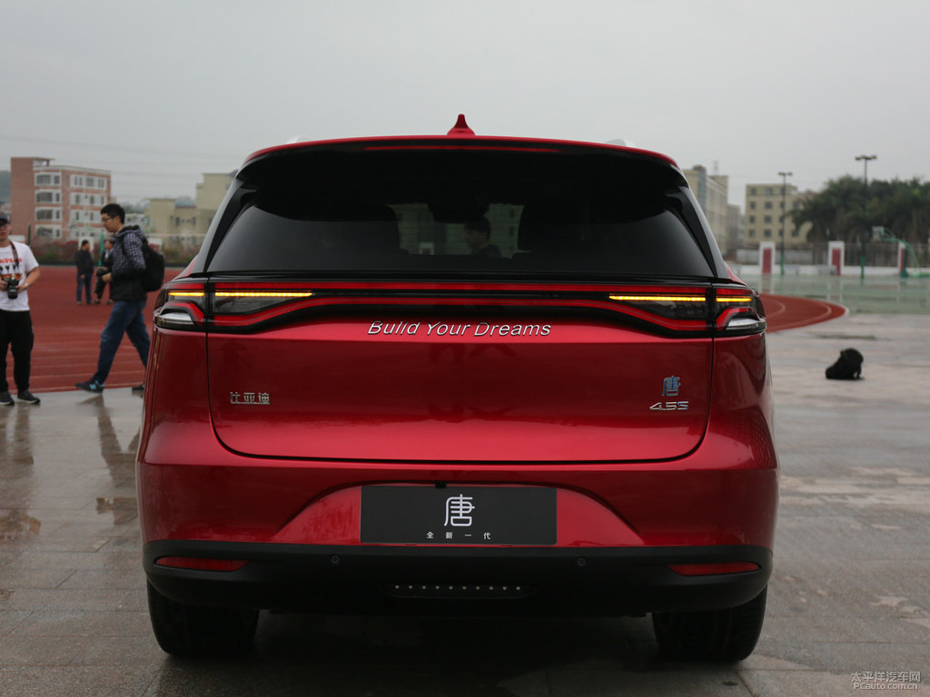 赤帝紅唐新能源車尾外觀圖片