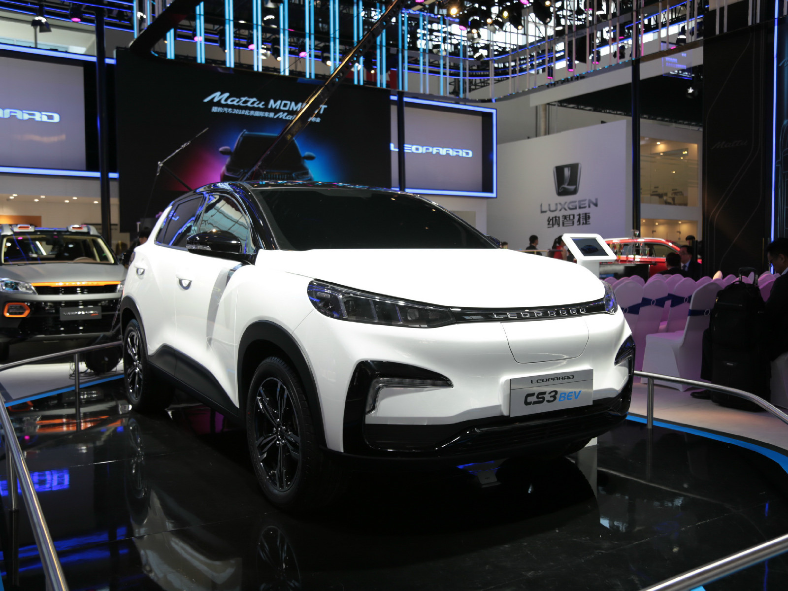 獵豹CS3 BEV車展高清大圖