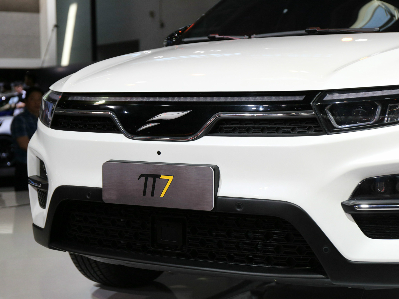 云度π7車展高清大圖