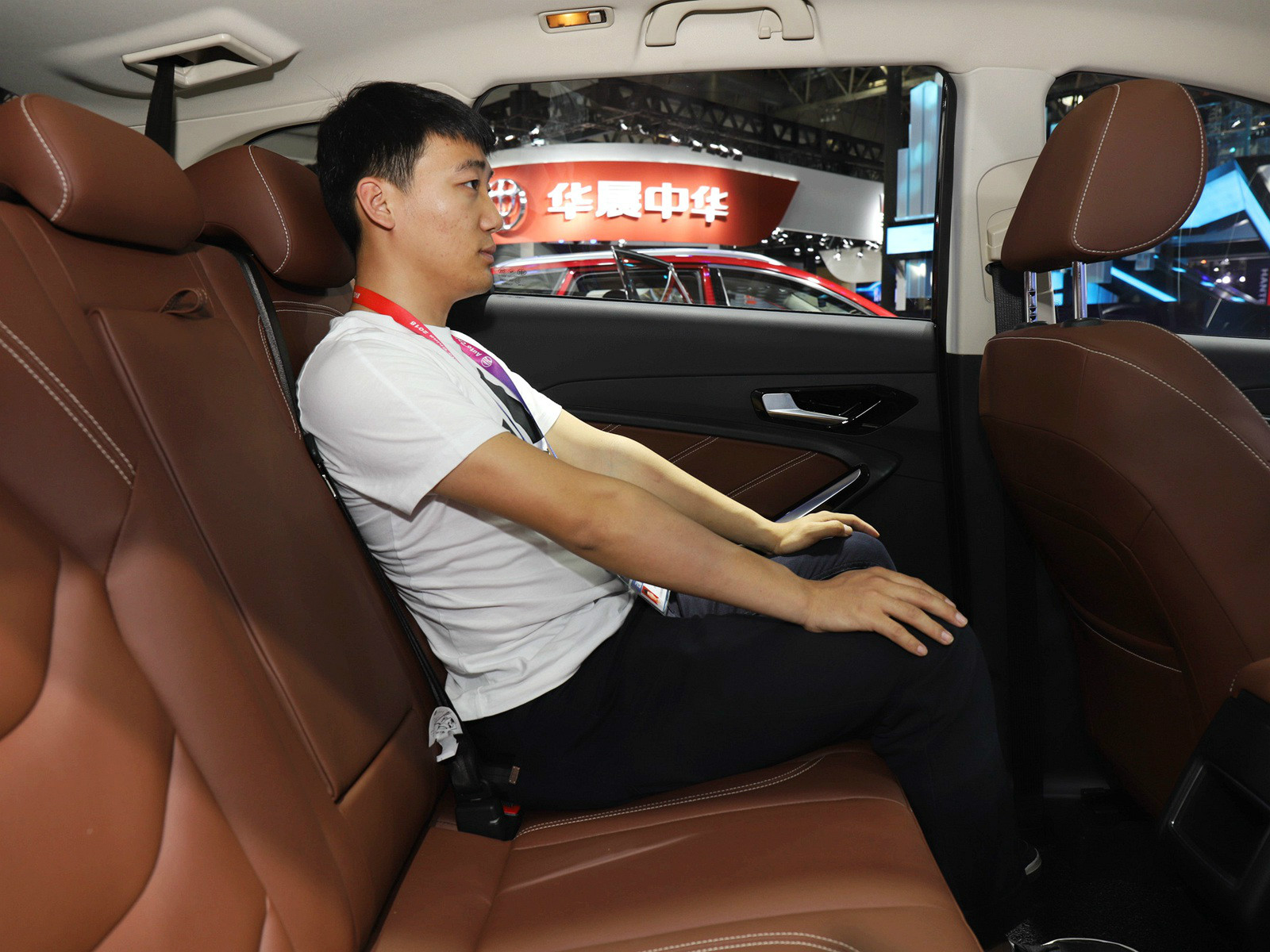 森雅R7車展高清大圖