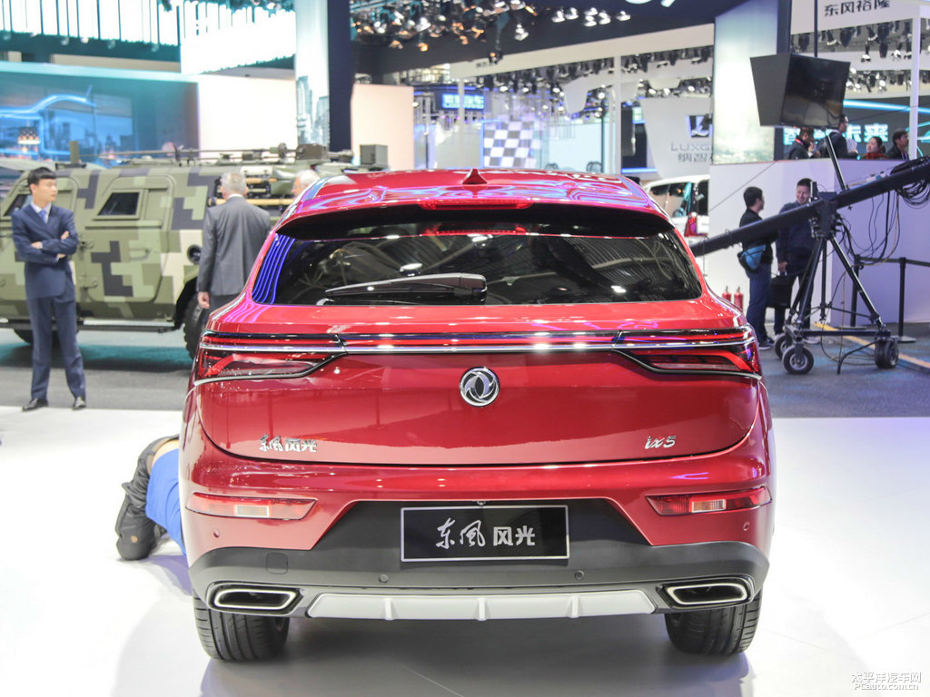 炫晶紅風(fēng)光ix5整車外觀外觀圖片