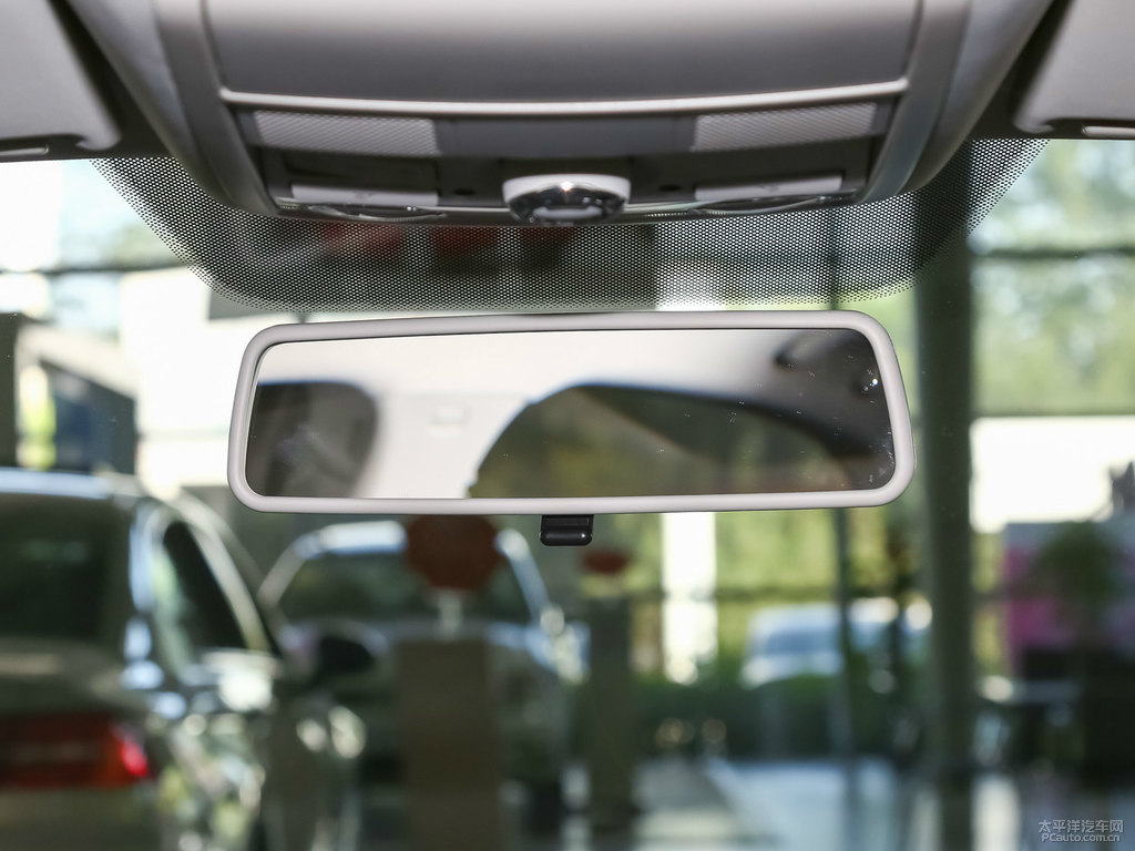 凱旋金速騰車廂內(nèi)飾圖片