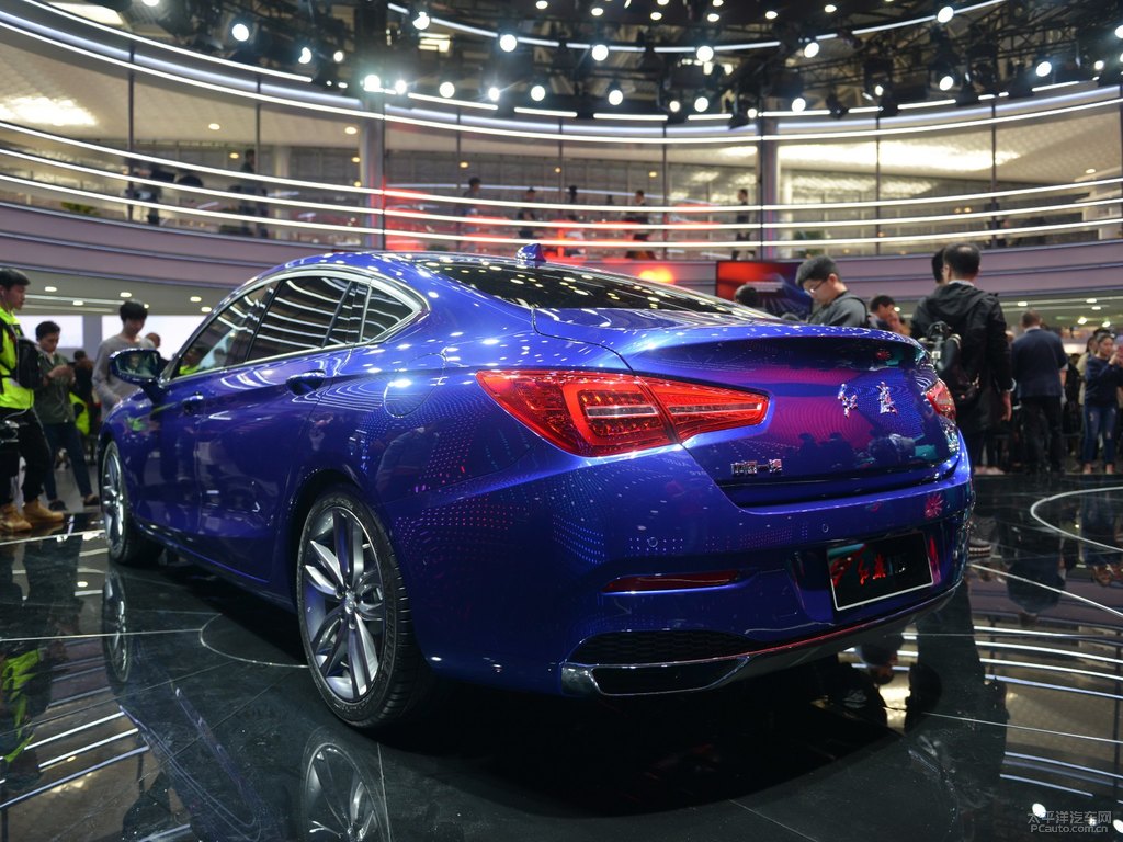 青川藍紅旗H5經(jīng)典整車外觀外觀圖片