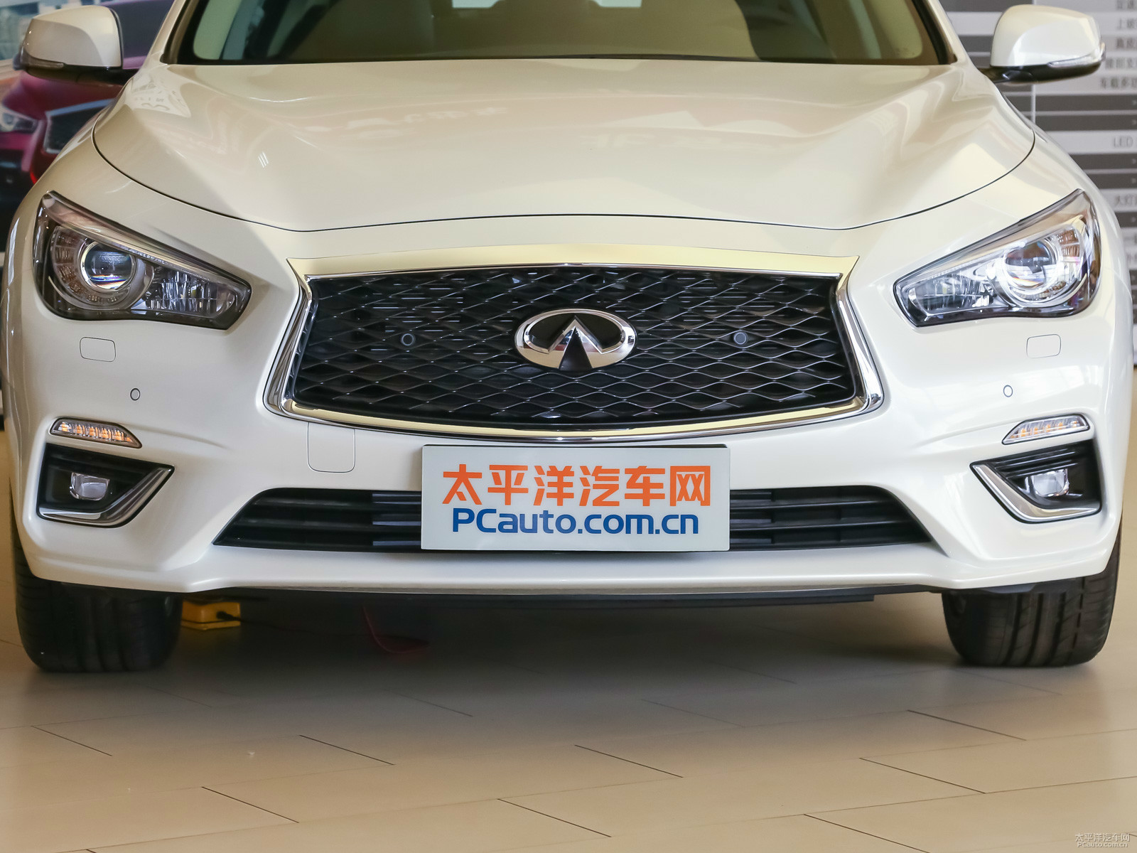 英菲尼迪Q50L外觀高清大圖