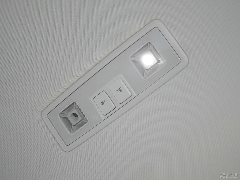 鋒芒銀朗逸車廂內(nèi)飾圖片